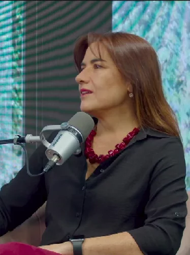 Bárbara Lewin durante una entrevista
